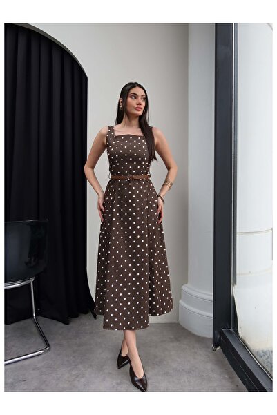 ESRAHELVACI Πουά Φόρεμα με τετράγωνο γιακά και ζώνη στη μέση