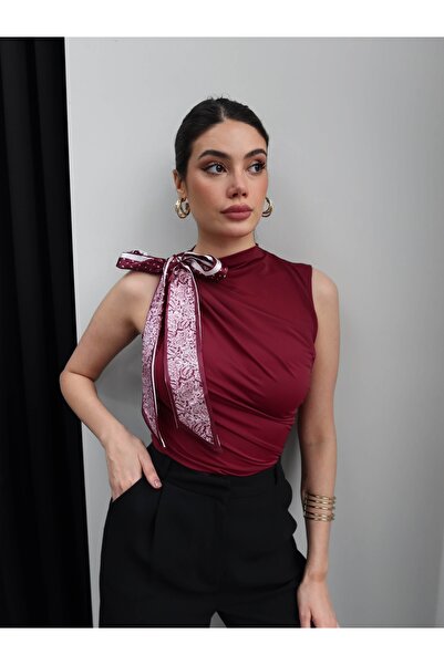 ESRAHELVACI Μπλούζα με δέσιμο στον ώμο