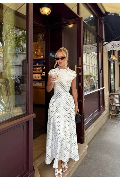 fiolin Μάξι φόρεμα με πουά λεπτομέρειες, πλισέ στο πλάι και όρθιο γιακά