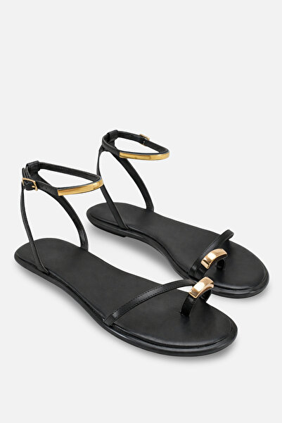 Liza Shoes NİLAY Γυναικεία Σανδάλια με Αγκράφα στα Δάχτυλα A012-K855