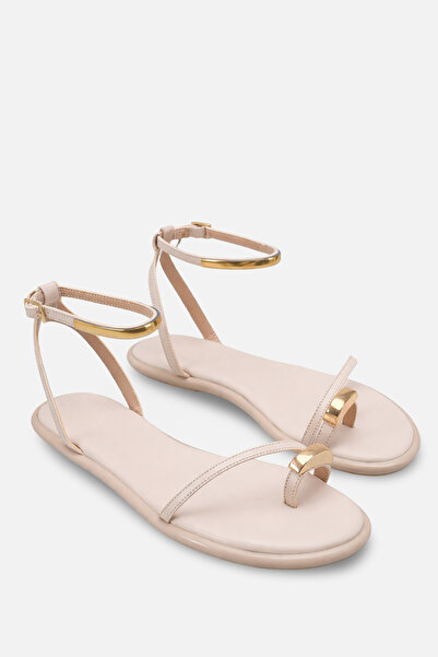 Liza Shoes NİLAY Kadın Parmağı Tokalı Sandalet A012-K855
