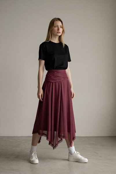 WYNA BOUTİQUE ΦΟΥΣΤΑ ΣΙΦΟΝ ΜΕ ΑΣΥΜΜΕΤΡΗ ΚΟΠΗ ΚΑΙ ΕΠΕΝΔΥΣΗ ΑΠΟ ΔΑΝΤΕΛΑ