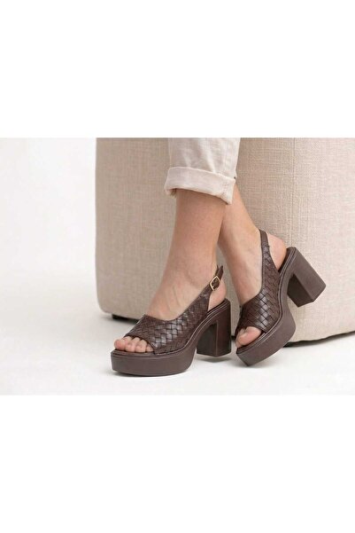ds Dicle Stil Πλεκτά σανδάλια με σχέδια και τακούνι με σφήνα