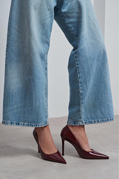 NİŞANTAŞI SHOES Γυναικείο στιλέτο Lunara μπορντό με ρουστίκ σχέδιο και μυτερή...