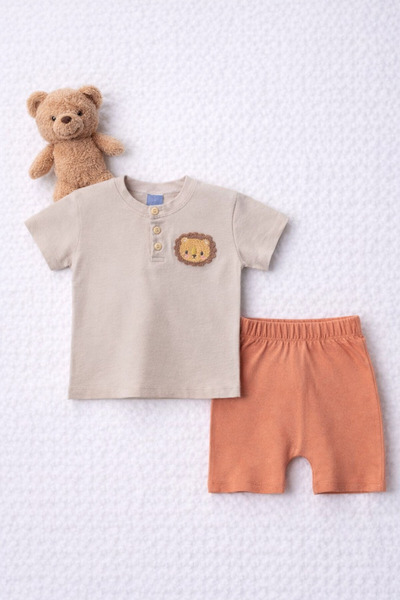 BABY SPORT طقم تي شيرت وشورت للأولاد الصغار، طقم صيفي قطني بتفاصيل على شكل أسد