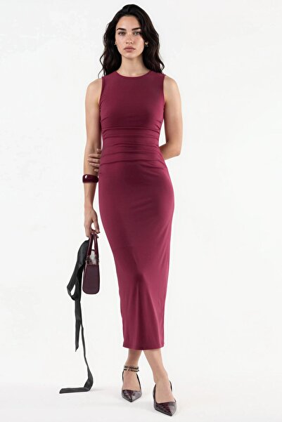 Hiccup Εφαρμοστό φόρεμα μίντι με λαιμόκοψη ποδηλάτου και ντραπέ λεπτομέρεια