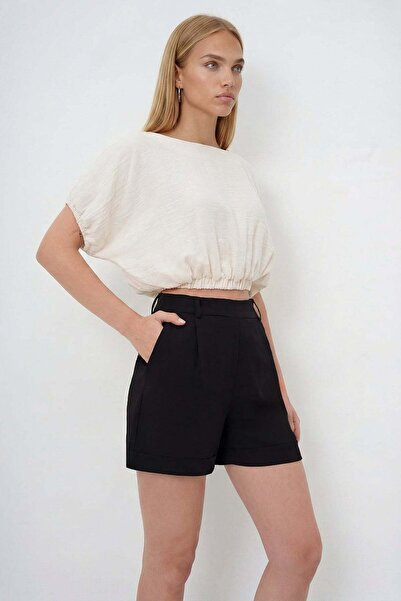 Trend Alaçatı Stili Γυναικείο μαύρο λινό σορτς με διπλές τσέπες και κρυφό φερ...