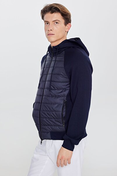 ALTINYILDIZ CLASSICS معطف رجالي باللون الأزرق الداكن بقصة قياسية وجيوب جانبية...