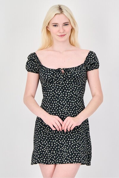 Don't Call Me Jennyfer Women Floral Pattern Mini Dress, Multicolor