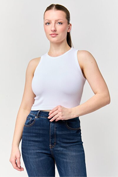 Don't Call Me Jennyfer Women Crew Neck Sleeveless Ribbed Tank Top, White