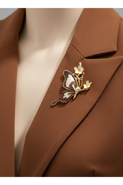 modamira Kahverengi ve Krem İnci ve Papatya Detaylı Kelebek Broş