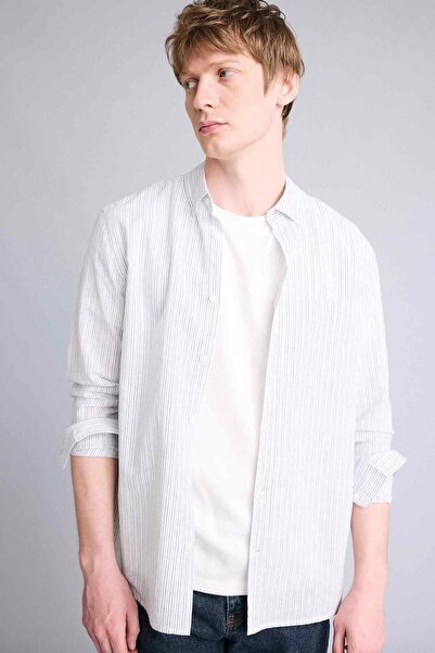 DeFacto قميص كتان عادي بقصة مناسبة وياقة بولو وأكمام طويلة F9322AX26SP