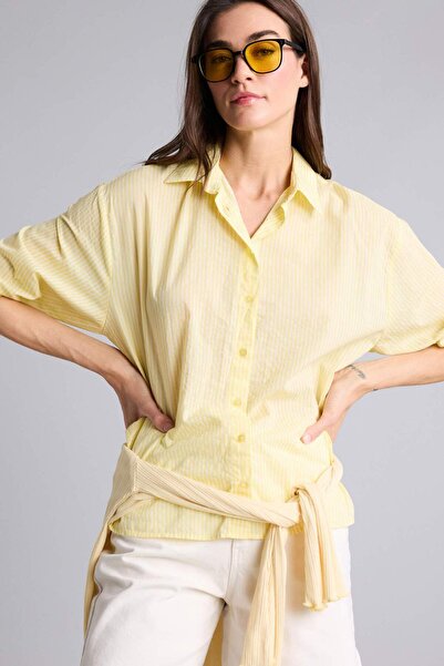 DeFacto قميص كبير الحجم بياقة مخططة وأكمام طويلة H5406AX26SM