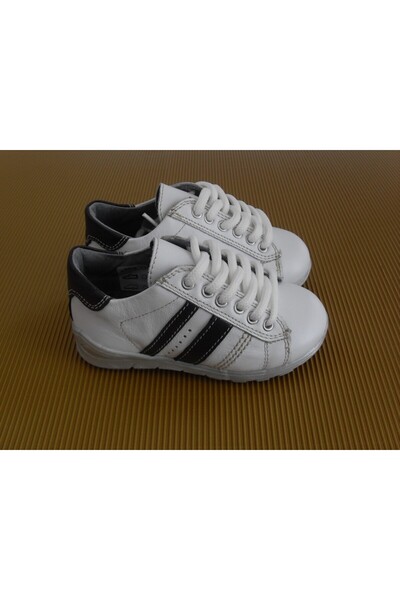 Lui Shoes Παπούτσια για περπάτημα - Λευκό