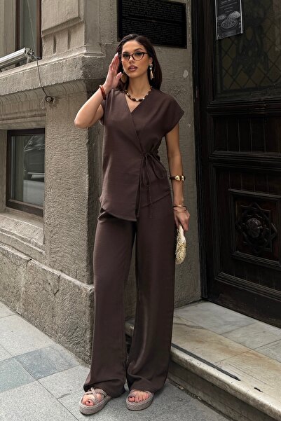 BEJNA Γυναικείο Καφέ Σετ με Διπλό Κουμπωτό Κούμπωμα και Λινή Υφή