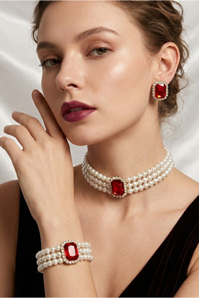 Happyline İncili kırmızı baget taşlı gold kaplama inci choker kolye tasarım ş...