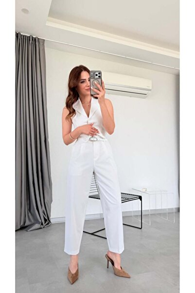pelin yıldız butik Beyaz Karol Kemer Detaylı Havuç Pantolon