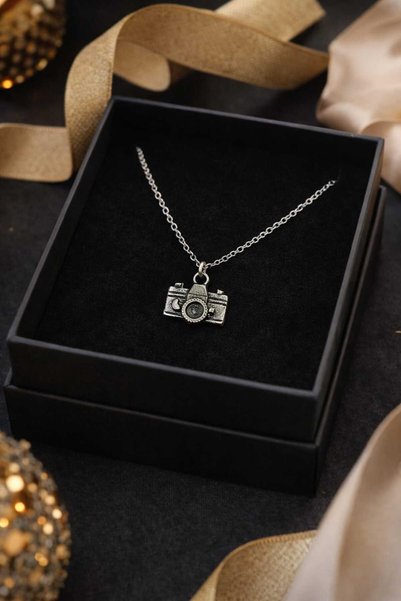 Yağmur Women's Necklace Photographer Camera Necklace Accessory Jewelry Gift