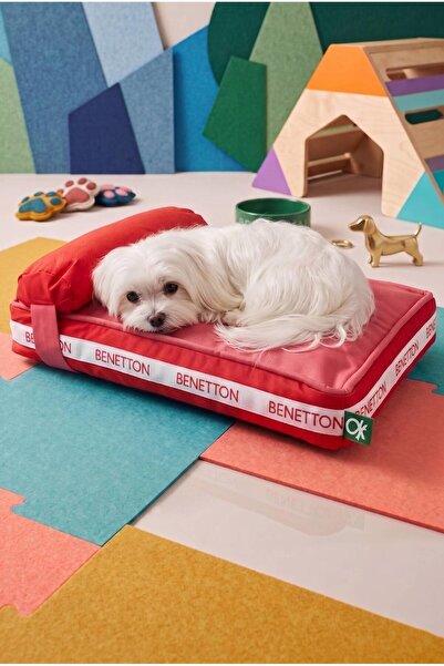 United Colors of Benetton BE-2855-RD Yastıklı Kedi & Köpek Yatağı Kırmızı 60X...