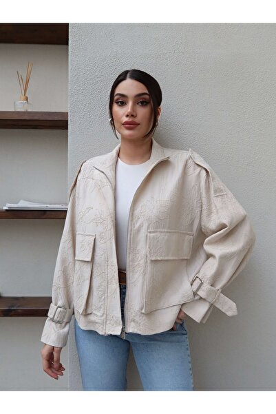 ESRAHELVACI Çiçek Nakışlı Kol Kemerli Ceket