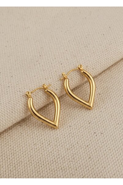 Süspüs Accessories Damla Formunda Üçgen Gold Çelik Küpe