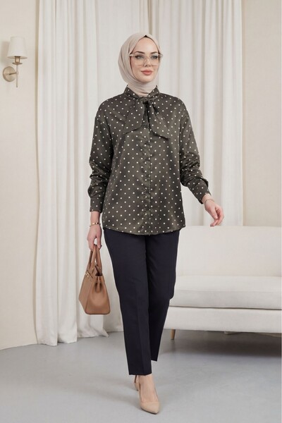 Modamorfo Πουκάμισο από σατέν πουά με λεπτομέρεια φουλάρι στο γιακά και κουμπ...