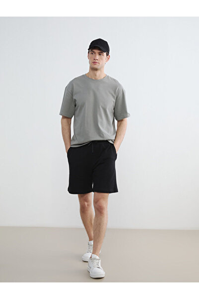 LC Waikiki Black Standard Fit Men's Shorts