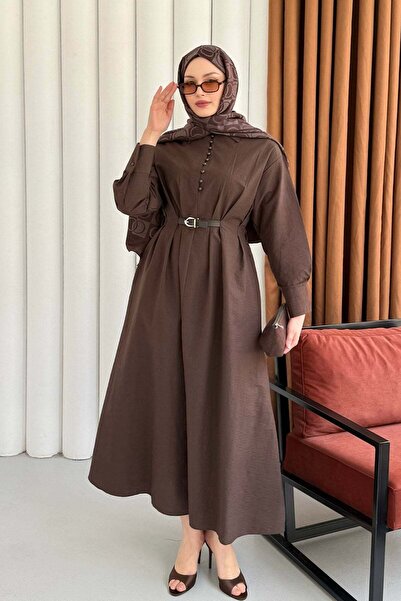 Modaensarbutik Yarım Düğmeli Bele Oturan Kemer Detaylı Tesettür Elbise-KAHVER...