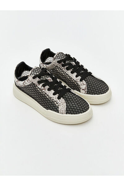 LC Waikiki أحذية رياضية نسائية برباط من Peak New Season