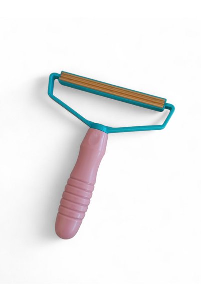 meerkat Lint and Hair Removal Tool for Carpets or Clothes