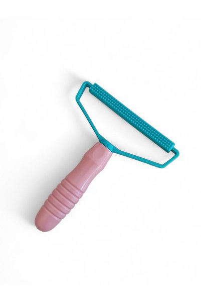 meerkat Lint and Hair Removal Tool for Carpets or Clothes