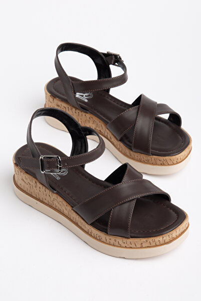 HCO Ψάθινα γυναικεία σανδάλια με λεπτομέρεια από χιαστί λουράκια