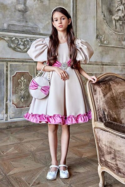 Riccotarz Κοριτσίστικο βραδινό φόρεμα μπεζ με μανίκια-μπαλόνια, λεπτομέρεια μ...