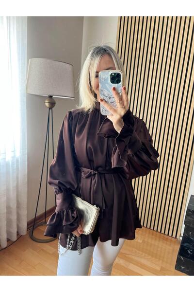 Cardella Σατέν μπλούζα Saphira με λεπτομέρεια από βολάν, συμβατή με χιτζάμπ, ...