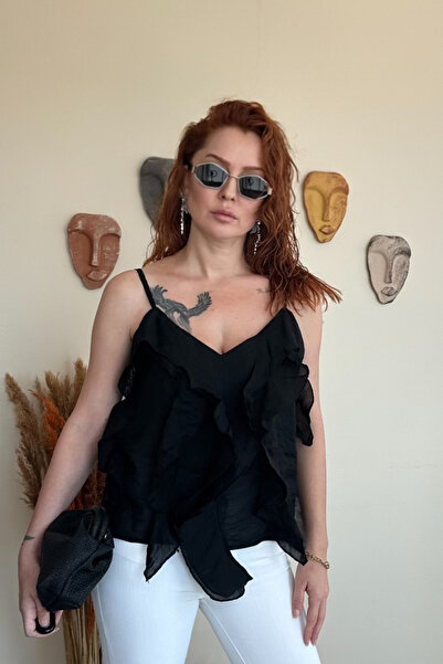 toi butik Siyah Fırfırlı Bluz
