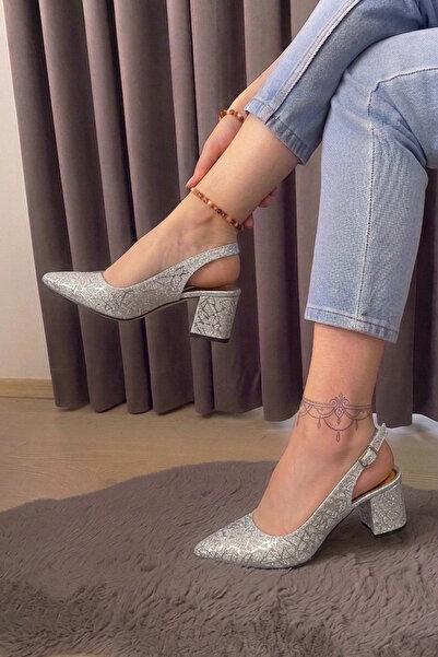 Nubbock Ασημί παπούτσια με τακούνι 5 εκ. με σχέδιο ρωγμών πάγου NK3156