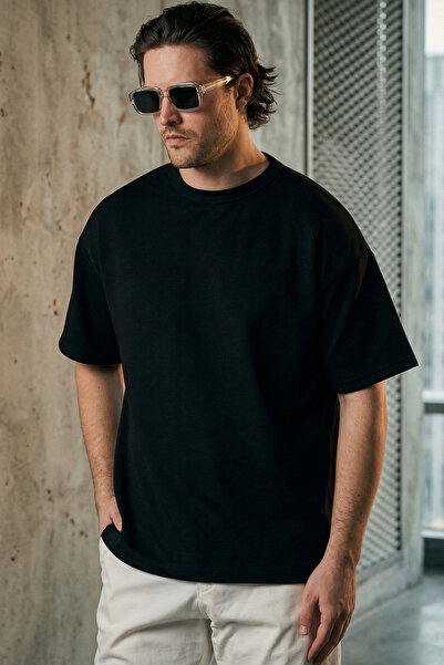 Tonny Black Ανδρικό μαύρο μπλουζάκι από χοντρό ύφασμα σε μεγάλο μέγεθος