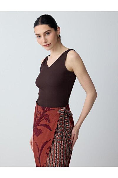 Jimmy Key Πλεκτό εσώρουχο με λαιμόκοψη V σε στενή γραμμή σε χρώμα Bitter Brown