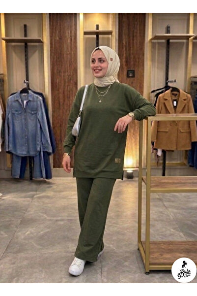 Bala Giyim Bisiklet Yaka Armalı Yırtmaçlı Alt-Üst Takım