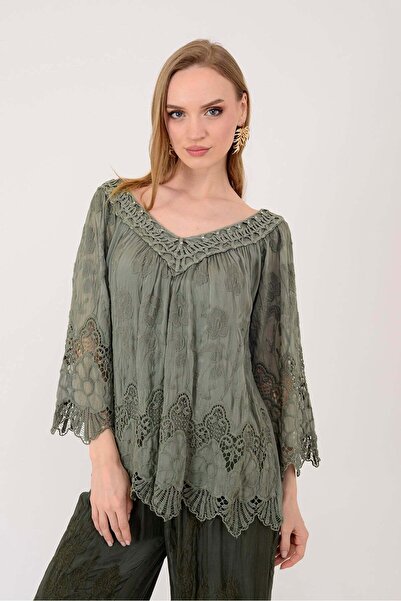 Park Moda SN1107 ΜΕΤΑΞΩΤΗ ΜΠΛΟΥΖΑ ΜΕ ΚΕΝΤΗΜΕΝΕΣ ΧΑΝΤΡΕΣ, ΛΟΥΡΑΚΙΑ ΣΕ ΣΧΗΜΑ V ...