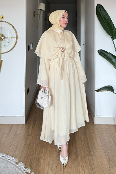 Tesettür Diyarı Σετ Τουλ Μοντάλ Ύφασμα με Κάπα και Καρφίτσα Μπρόσας - Κρεμ