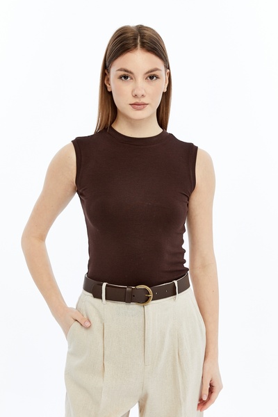 VERANOYA Sleeveless Bicycle Neck Body Suit Brown