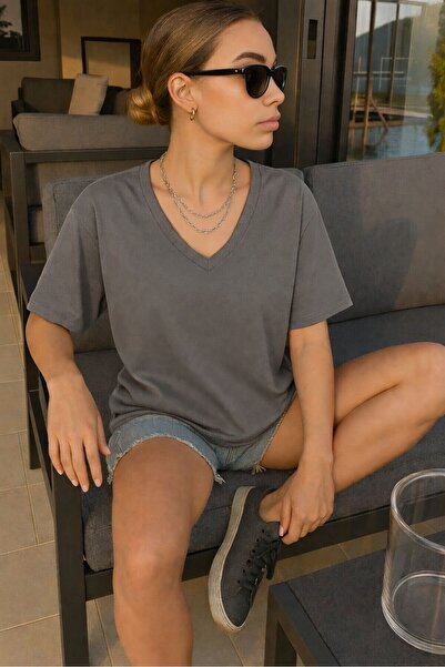 DM DOLCE MORE V-Neck Oversized T-Shirt 2Vq3