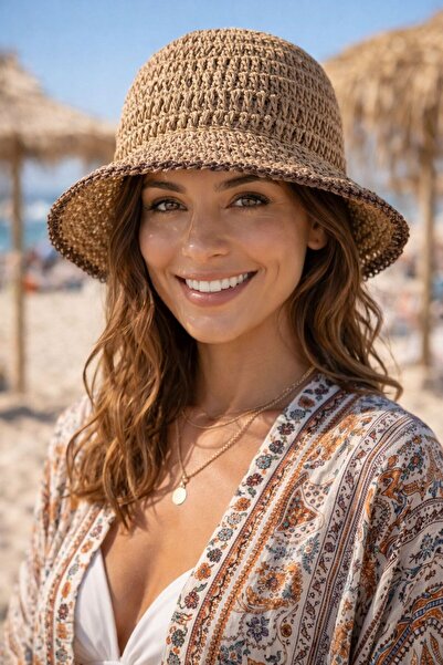 BALIENTE Γυναικείο καπέλο από ψάθινο υλικό, πλεκτό στο χέρι, σε χρώμα καμηλό