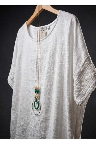 Vardis Women's 100% Cotton Italian Blouse with Pendant and Lace Detail