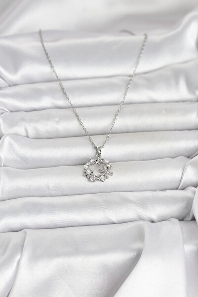 ForWhat Flower Style Women's Koyle with Silver Steel Chain and Pearls for Ele...
