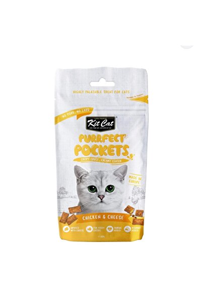 Kit Cat وهي مكافآت للقطط بنكهة الدجاج والجبن.