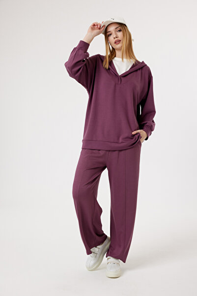 Suede Style 6060 - Κομψό, άνετο, μοντέρνο γυναικείο σετ με κουκούλα από μαλακ...