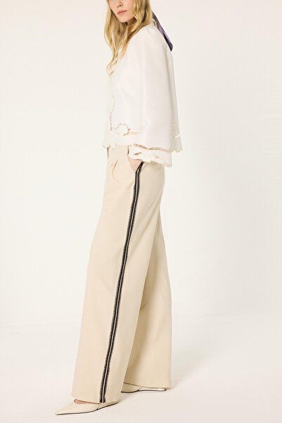 Touché Privé Stone-Embellished Striped Detail Pants