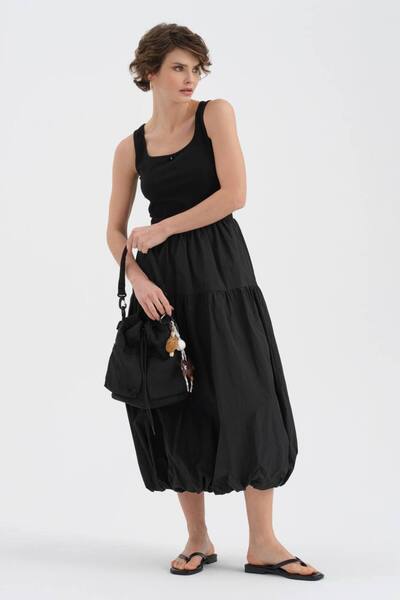 tw3 Γυναικείο φόρεμα με πλεκτό επάνω μέρος και υφαντό υφασμάτινο κάτω μέρος, ...